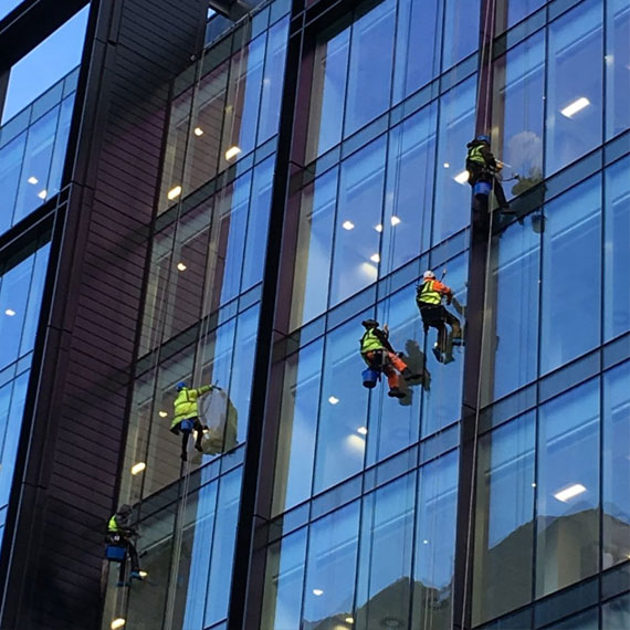 Building Exterior Glass Cleaning Services in Chennai